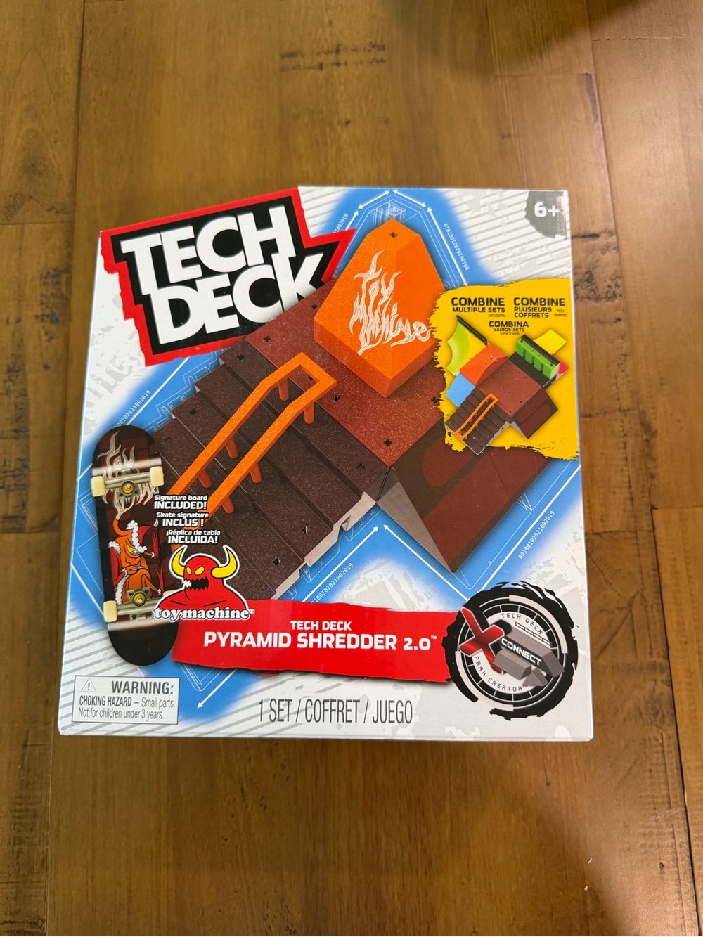 Tech Deck Pyramid Shredder 2.0 Skate Playset - Orange & Brown